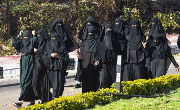 ‘Will not permit forum shopping’, SC on pleas against K’taka HC verdict on hijab