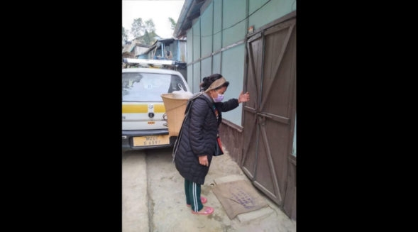 Going beyond duty: Aizawl teacher garners praise for delivering mid-day meals amidst pandemic