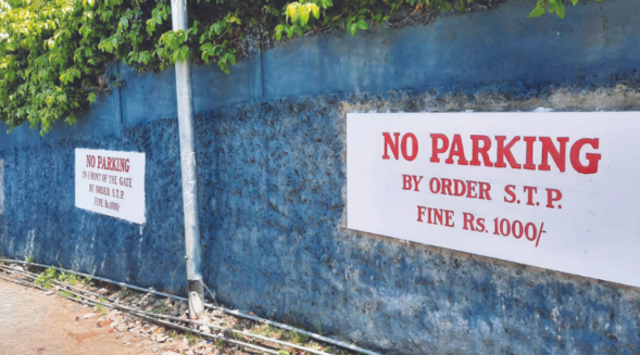 Mystery of ‘No parking’ sign