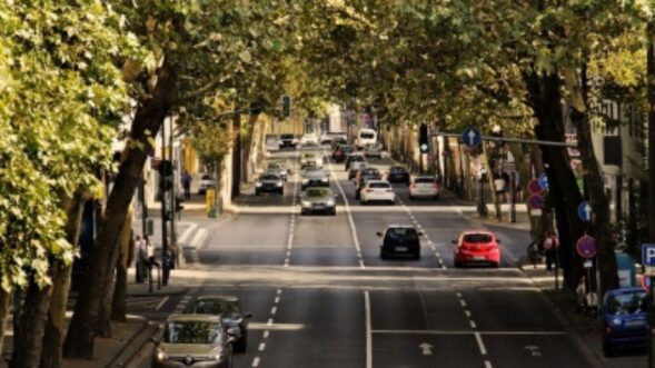 ‘Smart traffic management systems can save tonnes of CO2 emissions by 2027’