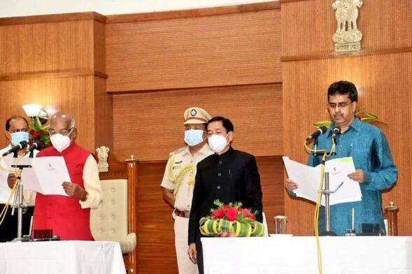 Manik Saha takes oath as chief minister of Tripura