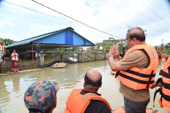 Assam CM reviews damage caused by flood waters in Silchar