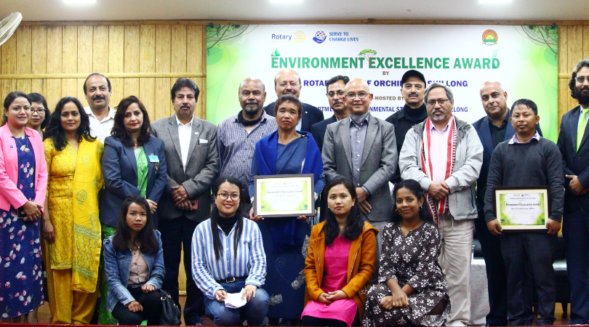 Two environmentalists bag Environmental Excellence Award