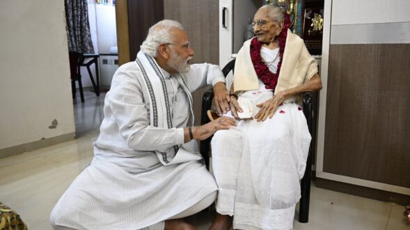 PM Modi pens emotional blog as his mother turns 100