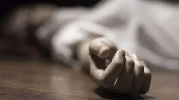 Decomposed bodies of couple, daughter found hanging in Kolkata apartment
