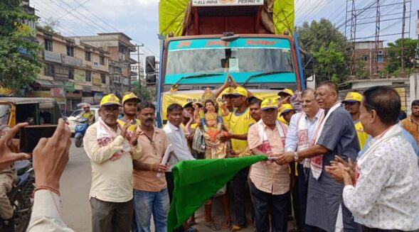 Topcem conducts drive to clear Biswakarma idols from Guwahati streets