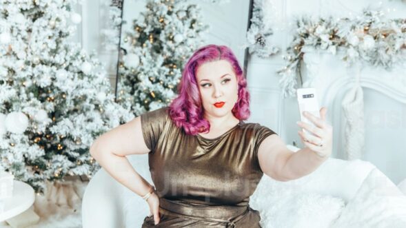 Plus-sized beauty and the wardrobe challenges they face