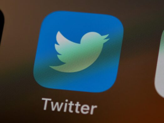Several Twitter users logged out from desktop accounts globally