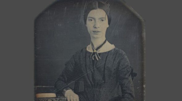 Emily Dickinson : The original poet of pure poetry