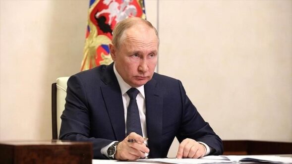 Vladimir Putin to nominate successor as his popularity plummets