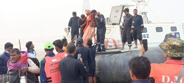 Indian Cost Guard rescues 511 pilgrims stranded in sea