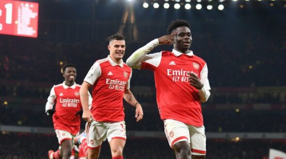 ManU defeat against Arsenal keeps Man City in top 2