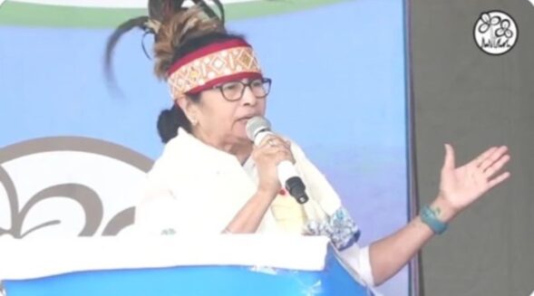 Mamata Banerjee promises West Bengal model of development in Meghalaya