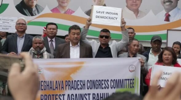 “Down down BJP, Modi” echoes as Cong stages protest against Rahul Gandhi’s disqualification