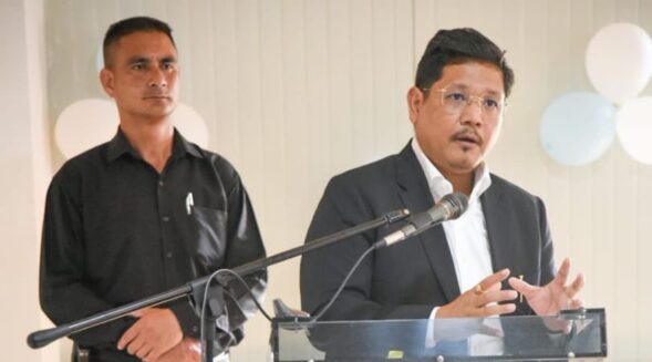 CM calls for empowering entrepreneurship, local business