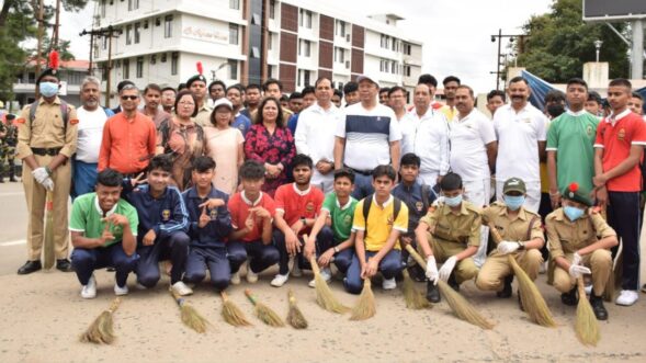 BSF Meghalaya organises cleanliness drive with NEIGRIHMS, NCC cadets