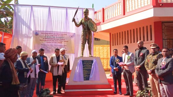 Dy CM unveils statue of U Woh Tep Kyndait on 355th Death Anniversary