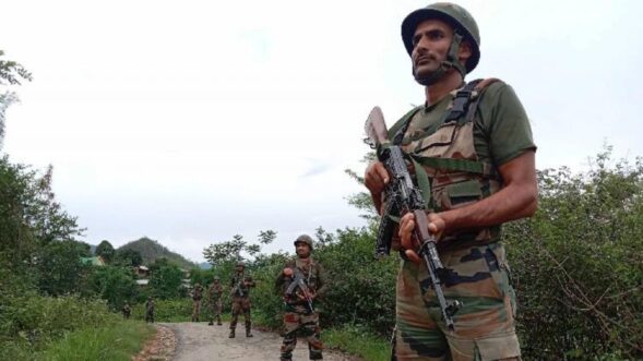 Two police commandos killed, several injured in fresh Manipur flare-up